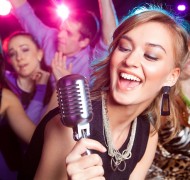 Cách hát karaoke hay như ca sĩ chuyên nghiệp