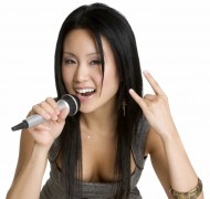 Lựa chọn Micro không dây hát karaoke phù hợp